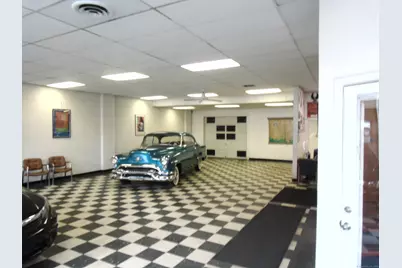 2126 Boston Avenue, Bridgeport, CT 06610 - Photo 6