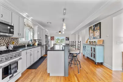 44 Meadow View Road, New Haven, CT 06512 - Photo 10