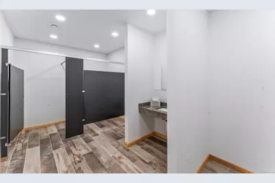 1650 West Street, Southington, CT 06489 - Photo 8