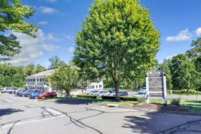 1449 Old Waterbury Road #307, Southbury, CT 06488 - Photo 2