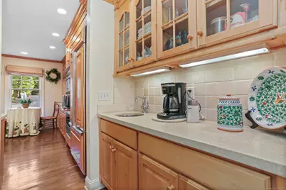 312 Elm Street #20, New Canaan, CT 06840 - Photo 12