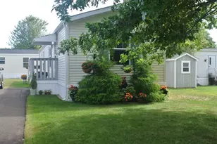 118 McQuillan Dr, Milford, CT 06460 - Photo 2