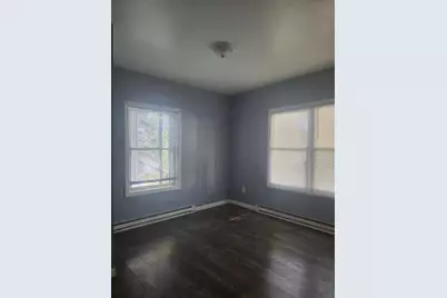 14 Wood Street #1, Waterbury, CT 06704 - Photo 2