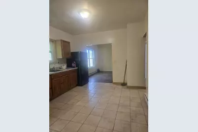 14 Wood Street #1, Waterbury, CT 06704 - Photo 6