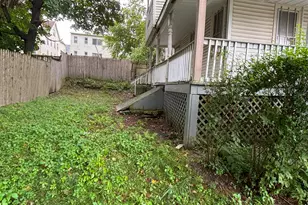 30 Ward St, Waterbury, CT 06704 - Photo 2