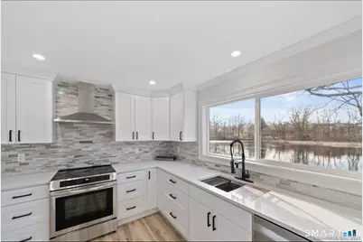 185 Newtown Avenue, Norwalk, CT 06851 - Photo 8