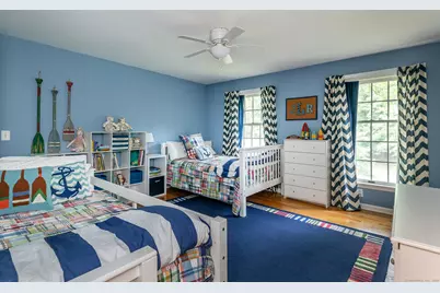 32 Sail Harbour Drive, New Fairfield, CT 06812 - Photo 22