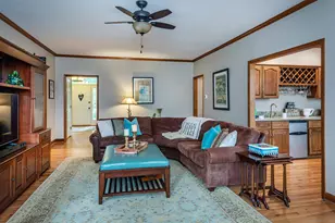 32 Sail Harbour Dr, New Fairfield, CT 06812 - Photo 8