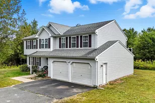 45 E Wintonbury Ave, Bloomfield, CT 06002 - Photo 4