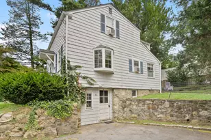 25 Hoover Rd, Greenwich, CT 06878 - Photo 4