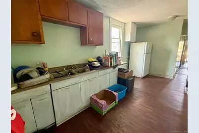 16 Willard Street, Waterbury, CT 06704 - Photo 10
