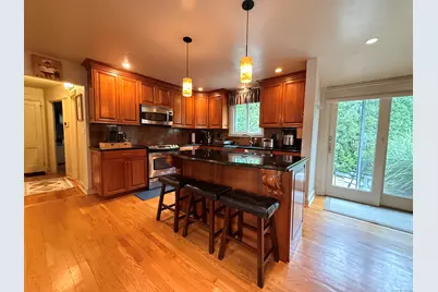 23 Utica Street, Milford, CT 06461 - Photo 16