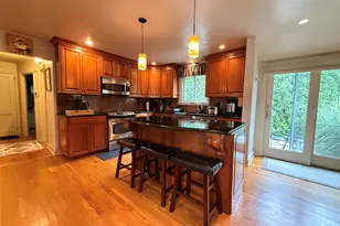 23 Utica St, Milford, CT 06461 - Photo 16