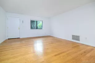 2289 Bedford St, Stamford, CT 06905 - Photo 6