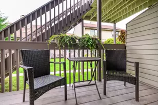 2289 Bedford St, Stamford, CT 06905 - Photo 8