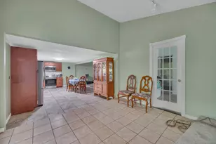 827 Fountain St, Woodbridge, CT 06525 - Photo 18