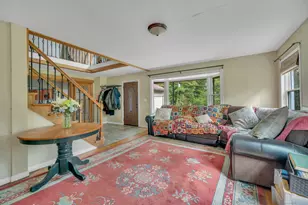 827 Fountain St, Woodbridge, CT 06525 - Photo 12