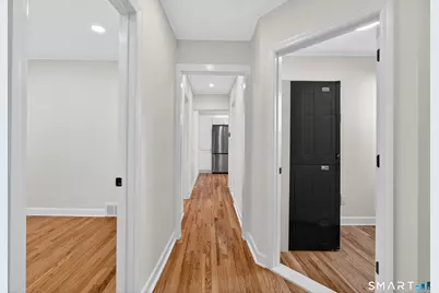 195 Laurel Place, Bridgeport, CT 06604 - Photo 12