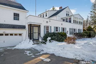 195 Laurel Pl, Bridgeport, CT 06604 - Photo 14