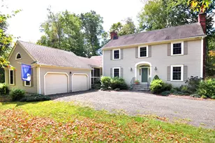 110 Silver Beech Rd, Southbury, CT 06488 - Photo 2