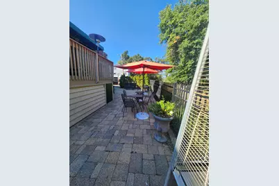 37 Orlando Street, West Haven, CT 06516 - Photo 32