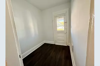 519 Brooks Street, Bridgeport, CT 06608 - Photo 2