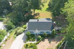 111 Mill Hill Rd, Fairfield, CT 06890 - Photo 4