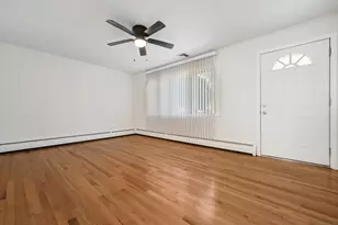 144 Mueller Dr, Hamden, CT 06514 - Photo 6
