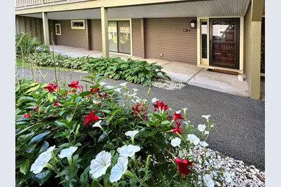 4 Upper Main Street #3, Sharon, CT 06069 - Photo 2