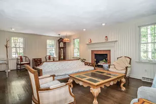 15 Rushleigh Rd, West Hartford, CT 06117 - Photo 6