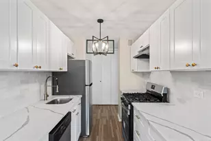 31 Woodland St, Hartford, CT 06105 - Photo 6