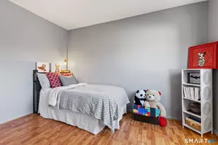 20 Cherokee Ct, Cromwell, CT 06416 - Photo 32