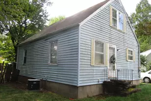 44 Douglas Dr, Meriden, CT 06451 - Photo 4