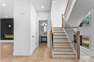 170 Oronoque Ln, Stratford, CT 06614 - Photo 28