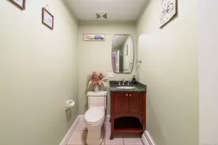 47 Mistletoe Dr, Southbury, CT 06488 - Photo 20