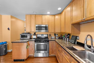 66 Lincoln Street, New Britain, CT 06052 - Photo 12