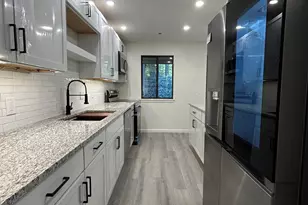 114 Heritage Vlg, Southbury, CT 06488 - Photo 10
