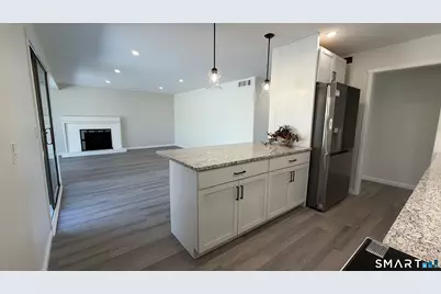 114 Heritage Village #C, Southbury, CT 06488 - Photo 2