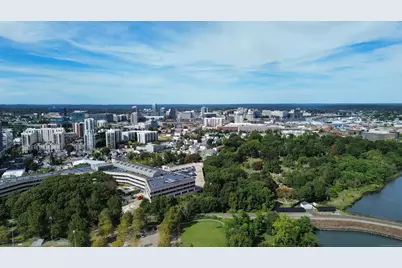 105 Harbor Drive #117, Stamford, CT 06902 - Photo 4