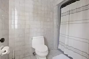 33 Justine Dr, North Haven, CT 06473 - Photo 26