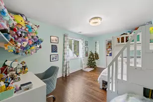 33 Justine Dr, North Haven, CT 06473 - Photo 22