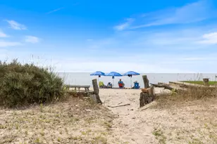 176 B Shore Rd, Clinton, CT 06413 - Photo 10