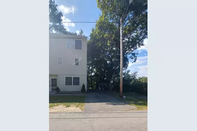 10 Hillcrest Street #B, Norwich, CT 06360 - Photo 2