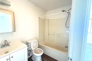 9 Jewett St, Ansonia, CT 06401 - Photo 8