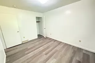 9 Jewett St, Ansonia, CT 06401 - Photo 10