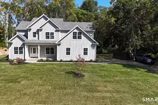 11 Buttonball Rd, Old Lyme, CT 06371 - Photo 1