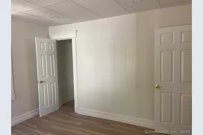 90 Waterville Street, Waterbury, CT 06710 - Photo 12