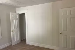 90 Waterville St, Waterbury, CT 06710 - Photo 12