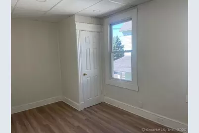 90 Waterville Street, Waterbury, CT 06710 - Photo 10