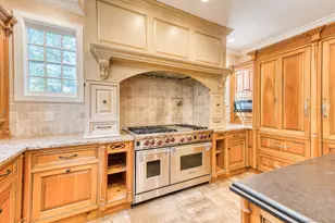 25 Hermit Ln, Westport, CT 06880 - Photo 16